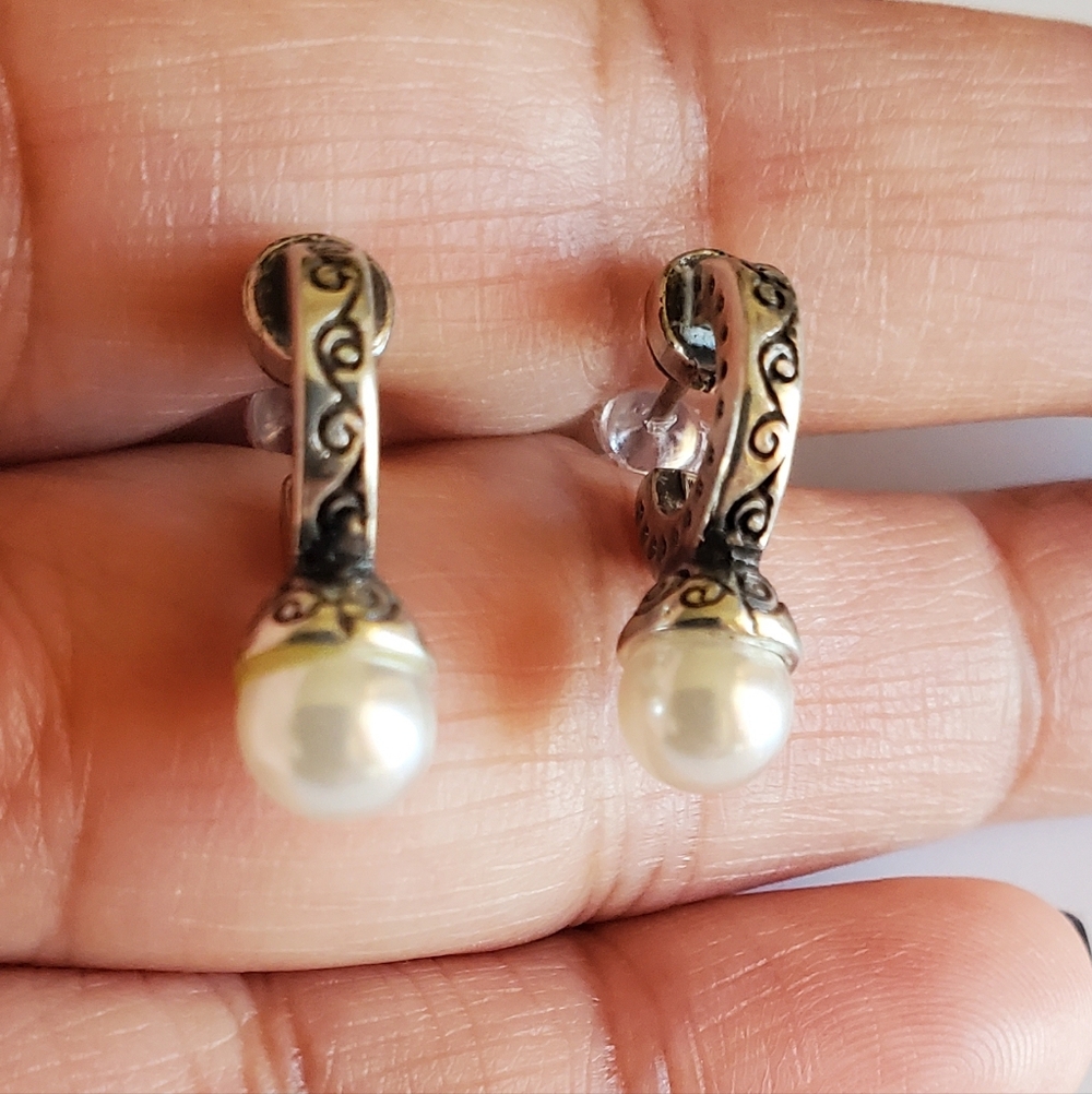 Vtg. Brighton Stud Earrings